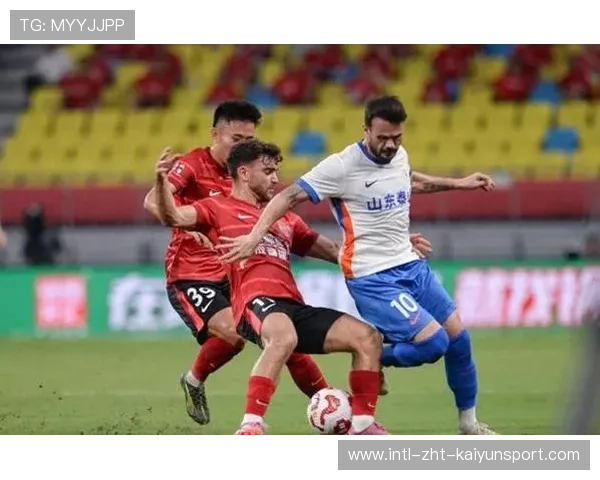 中超焦点战吸引全国目光，中超争议点球