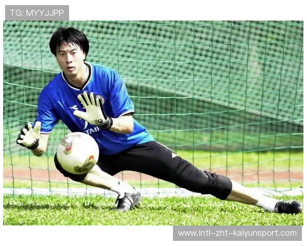 国足门将表现稳健获称赞，国足的门将