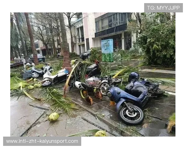 大风吹动工人高空飘荡，东莞物业回应！，高楼刮大风摇动视频