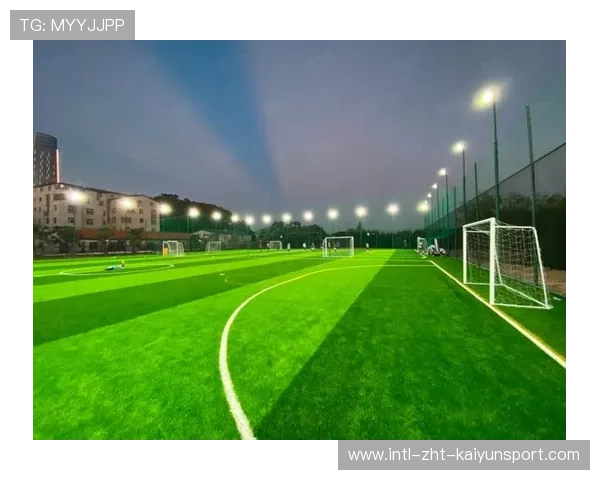 足球场地使用是否合理高效，足球场地使用是否合理高效施工