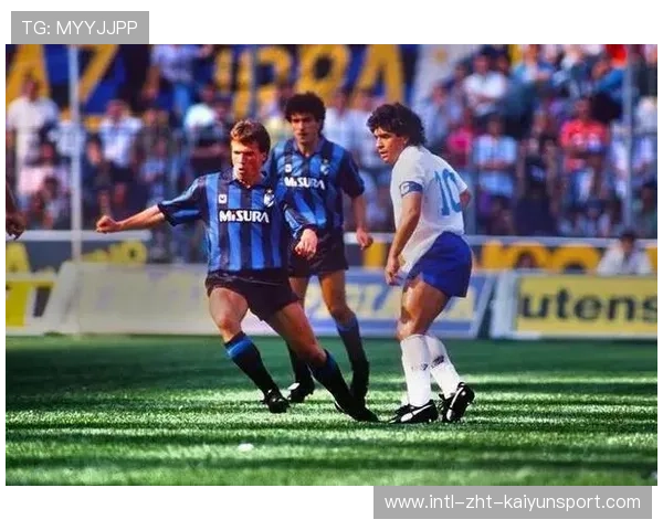 马特乌斯高度评价马拉多纳：最佳球员无疑，马特乌斯十佳球